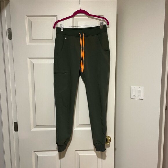 Olive green Figs set - Picture 9 of 10